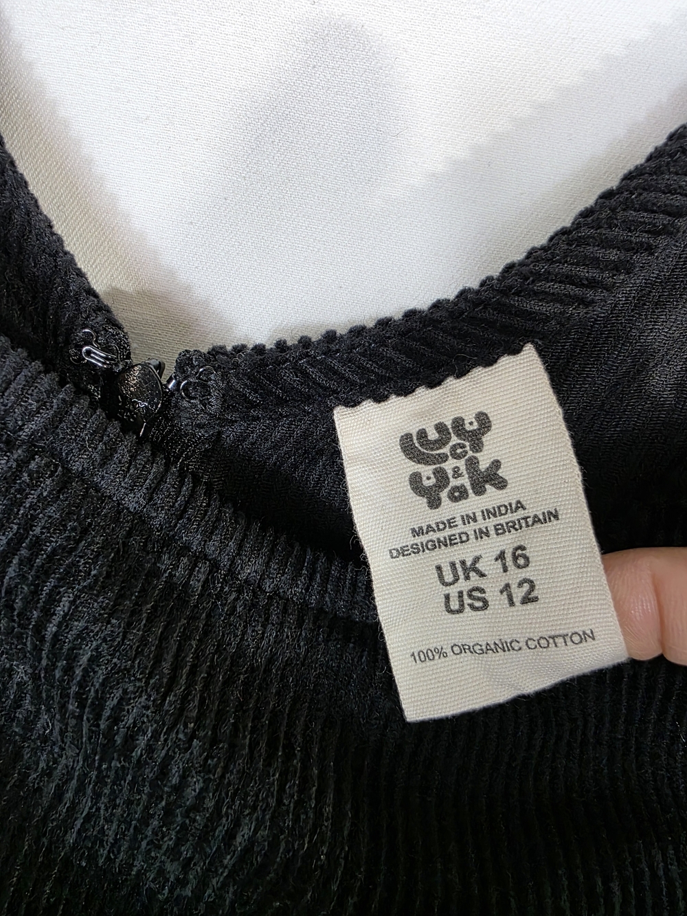 Lucy & Yak Bowie Dungarees Black Corduroy Jumpsuit - Relaxed Wide-Leg Style - Picture 7 of 9